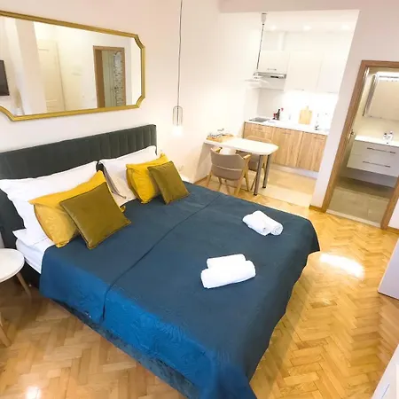 Antonio דירה